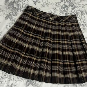 Aritiza Sunday Best Brown Pleated Skirt